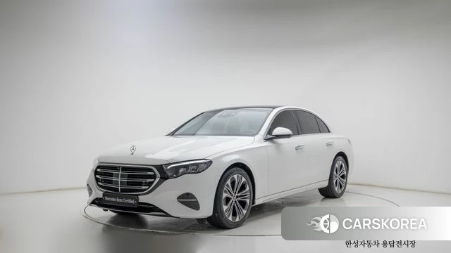 Mercedes-Benz E-Class W214 2025 Белый из Кореи