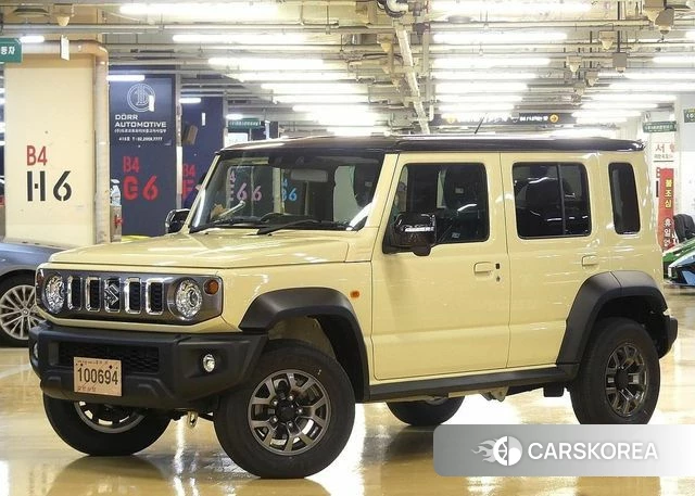 Suzuki Jimny 2026 Жемчужный двухцветный из Кореи