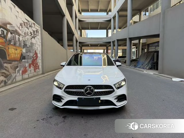 Mercedes-Benz A-Class 2023 Белый из Китая