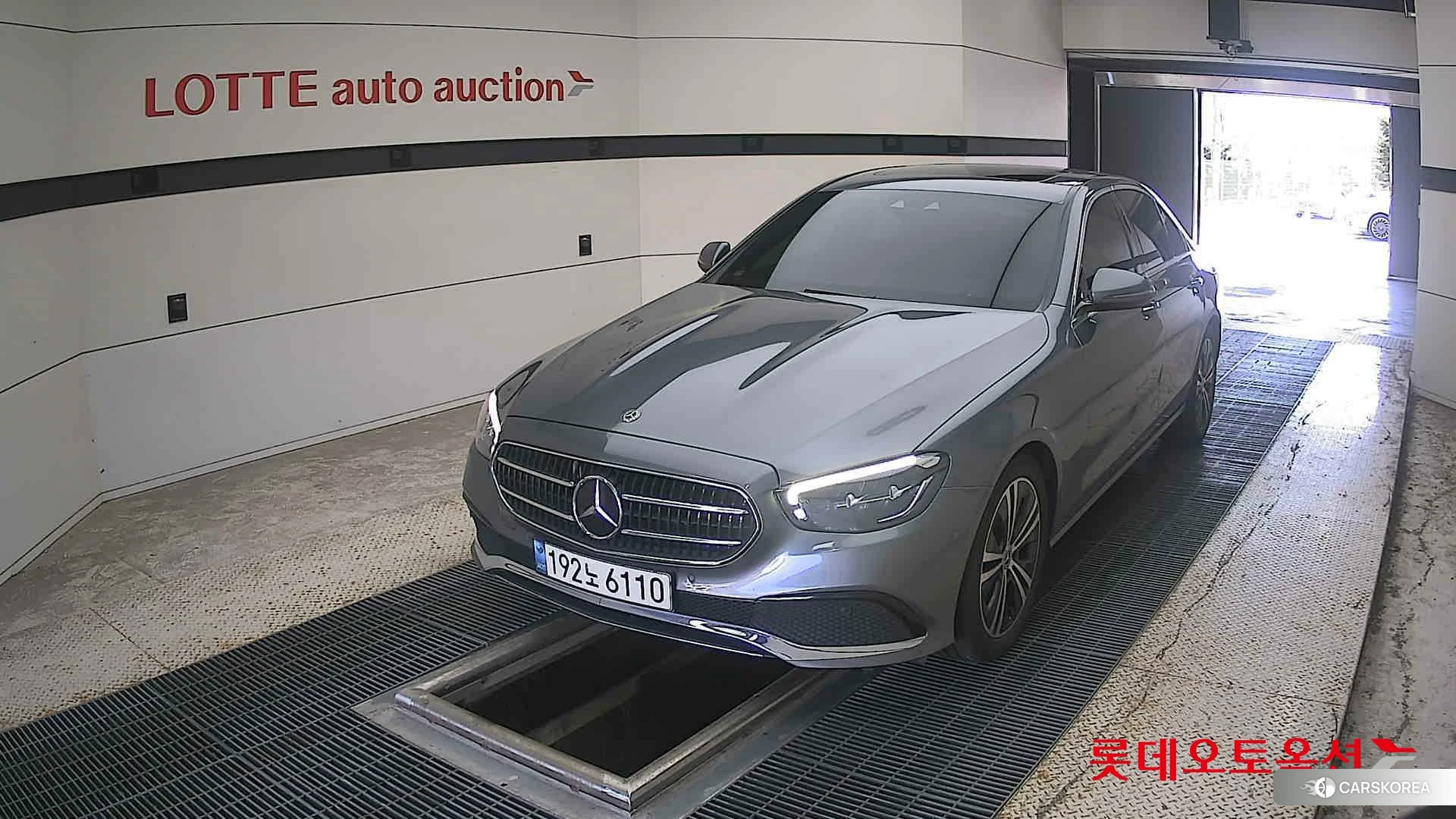 Mercedes-Benz Mercedes-Benz E250 id 4989968 из Кореи