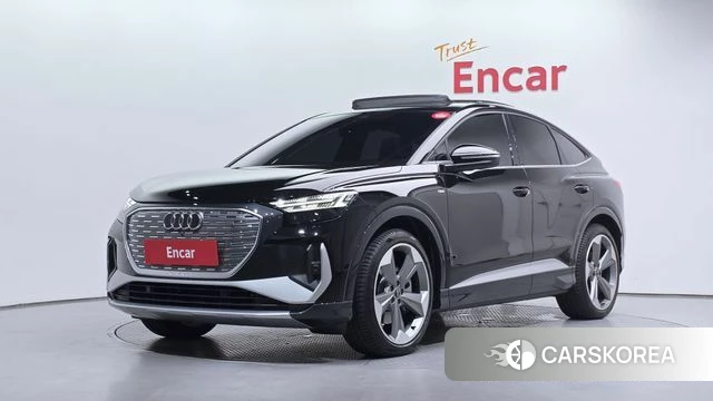 Audi Q4 e-Tron (F4) 2026 Черный из Кореи