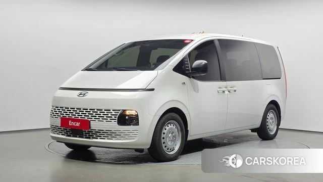 Hyundai Staria 2023 Черный из Кореи