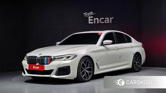 BMW 5 Series (G30) 2022 Белый из Кореи