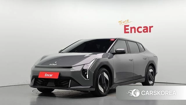 Kia EV4 2025 Серый из Кореи