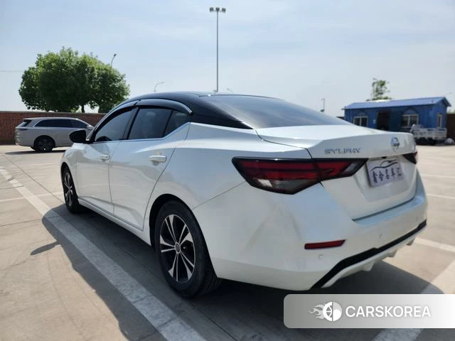 Nissan Sylphy 2020 Белый из Китая