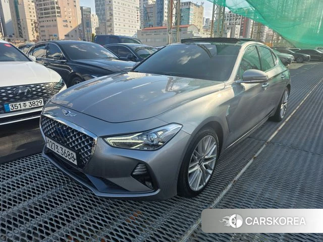 Genesis G70 2019 Серебристо-серый из Кореи