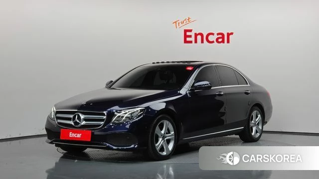 Mercedes-Benz E-Class W213 2018 Синий из Кореи
