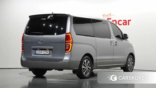 Hyundai The New Grand Starex 2020 Серебряный из Кореи