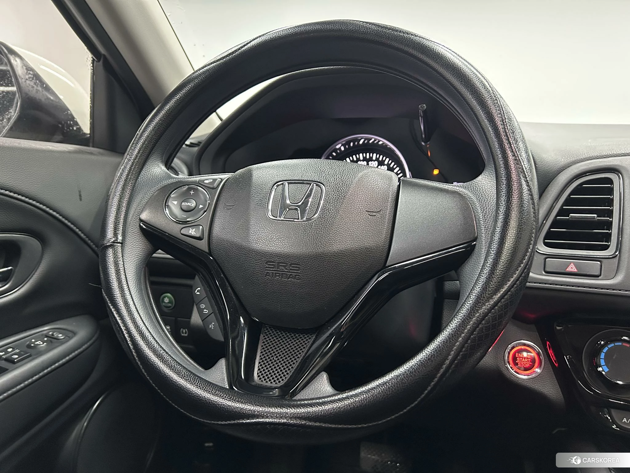 Honda Vezel 2020 Белый из Китая
