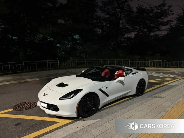 Chevrolet Corvette 2018 Белый из Кореи