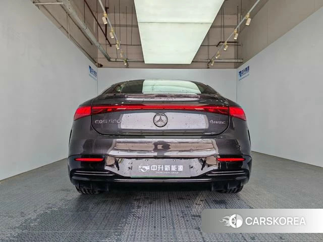 Mercedes-Benz EQS 2023 Темно-серый из Китая