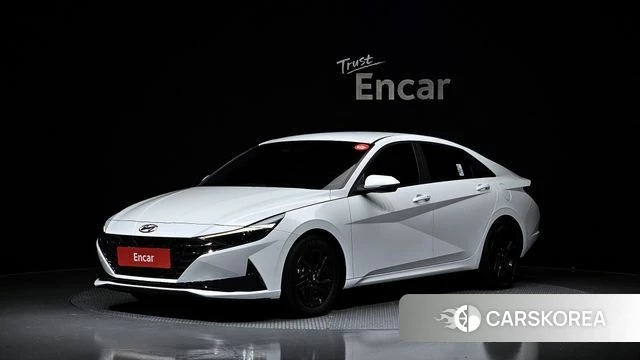 Hyundai Avante Hybrid (CN7) 2023 Белый из Кореи