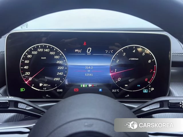 Mercedes-Benz C-class 2023 Белый из Китая