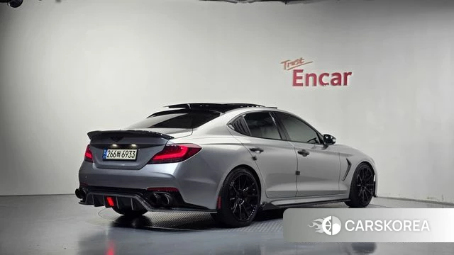 Genesis G70 2018 Серебристо-серый из Кореи