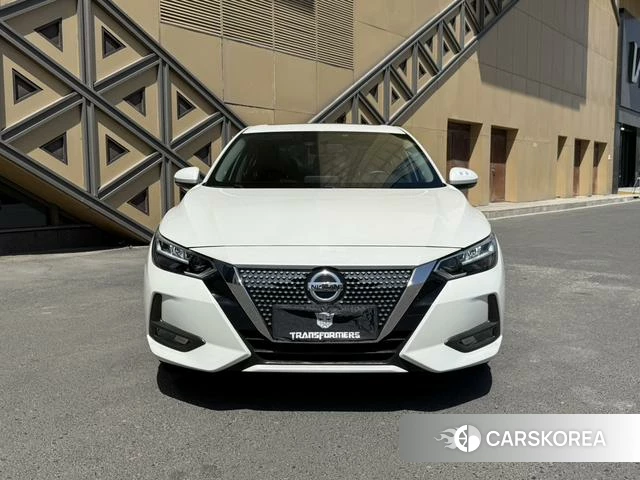 Nissan Sylphy 2021 Белый из Китая