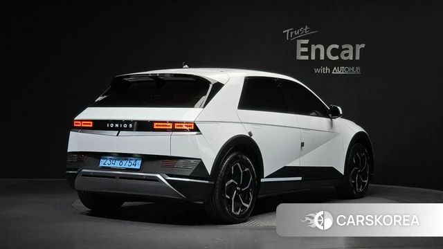 Hyundai Ionic 5 2021 Белый из Кореи