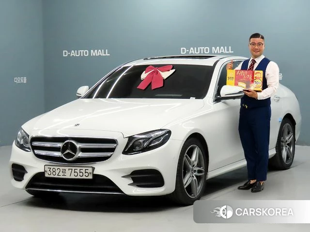Mercedes-Benz E-Class W213 2020 Белый из Кореи
