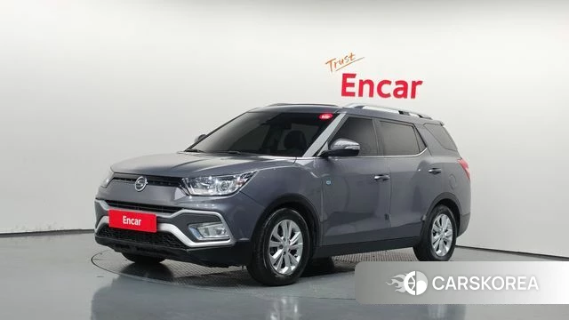 Ssangyong Tivoli Air 2019 Серебристо-серый из Кореи