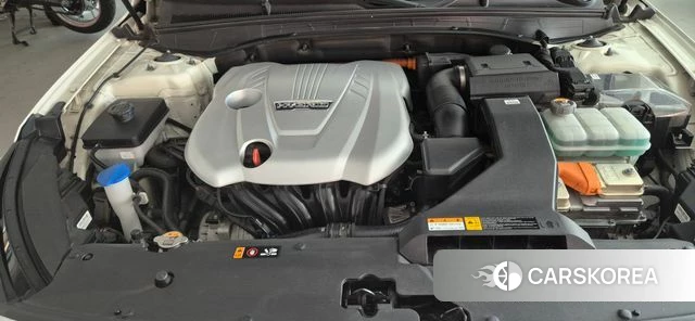 Kia K7 Premier Hybrid 2020 Белый из Кореи