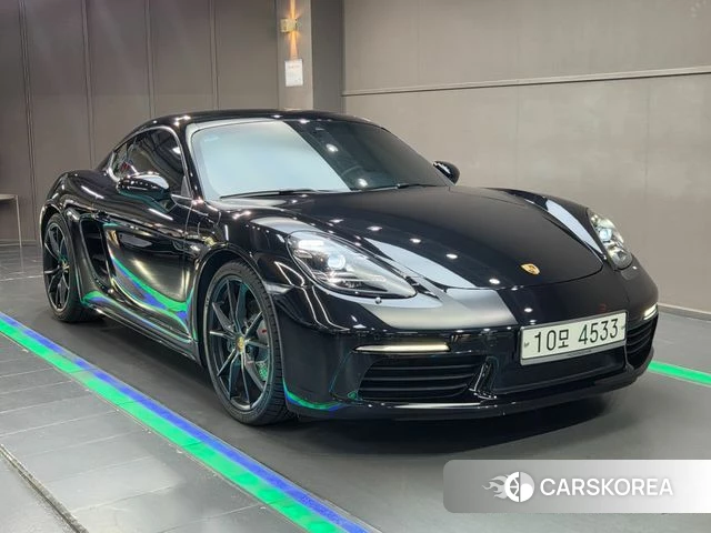 Porsche 718 Cayman 2018 Черный из Кореи