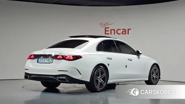 Mercedes-Benz E-Class W214 2024 Белый из Кореи