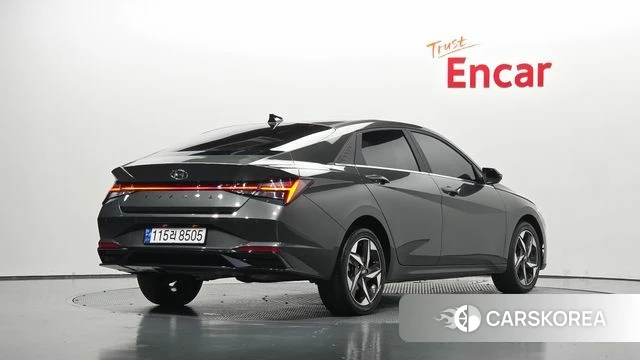 Hyundai Avante (CN7) 2023 Серый из Кореи