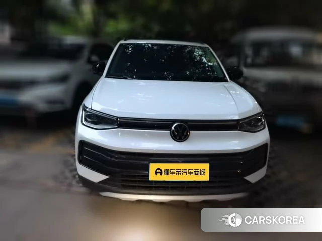 Volkswagen Tharu 2025 Белый из Китая