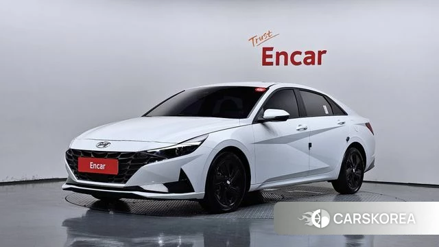 Hyundai Avante (CN7) 2023 Белый из Кореи