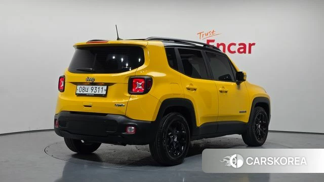 Jeep Renegade 2018 Желтый из Кореи