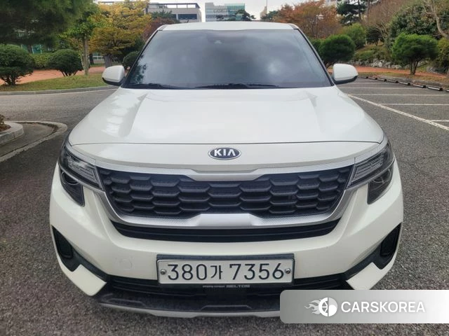 Kia Seltos 2019 Белый из Кореи