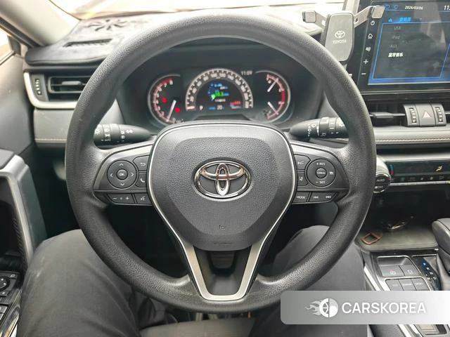 Toyota RAV4 2021 Темно-серый из Китая