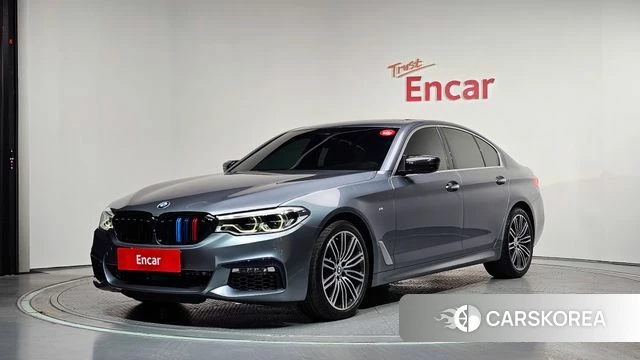 BMW 5 Series (G30) 2018 Серый из Кореи