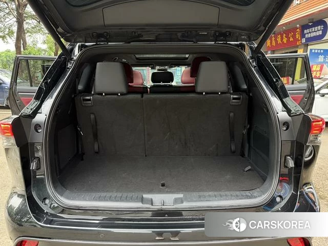 Toyota Crown 2021 Черный из Китая