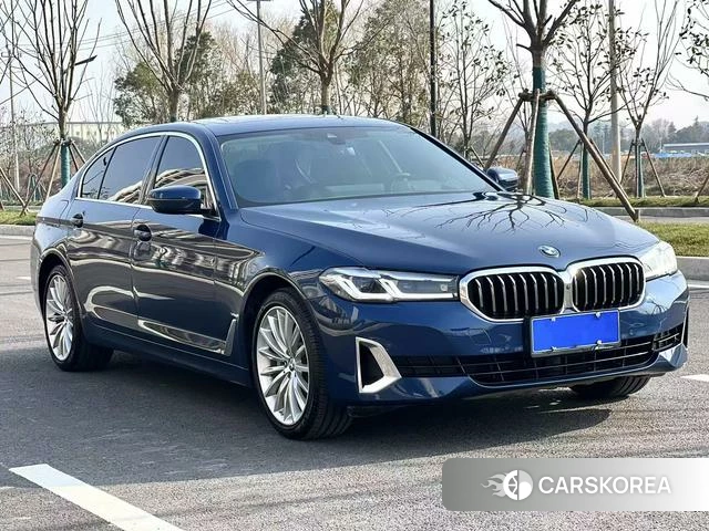 BMW 5 series 2021 Синий из Китая