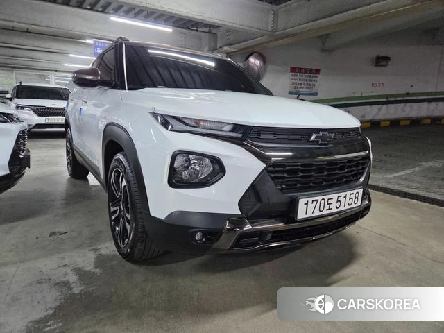 Chevrolet (GM Daewoo) Trailblazer 2021 Белый из Кореи