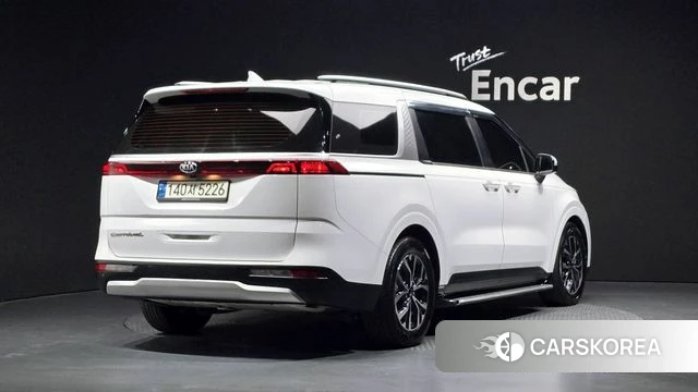 Kia Carnival 4th generation 2021 Белый из Кореи