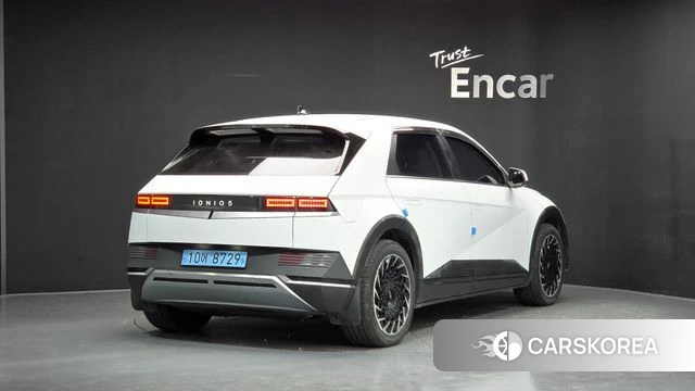 Hyundai Ionic 5 2022 Белый из Кореи