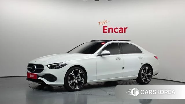 Mercedes-Benz C-Class W206 2023 Белый из Кореи