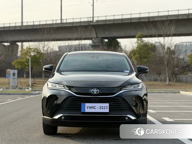 Toyota Harrier 2023 Черный из Китая