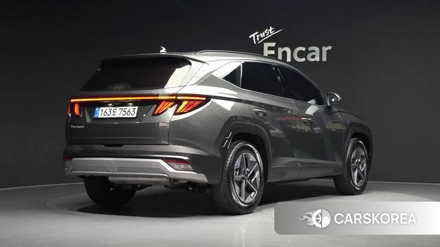 Hyundai The New Tucson Hybrid (NX4) 2025 Серый из Кореи