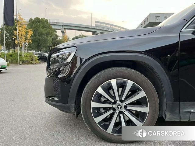 Mercedes-Benz GLB 2024 Черный из Китая