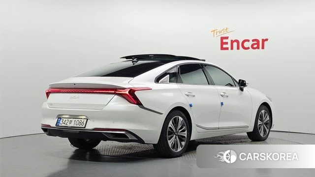 Kia K8 2022 Белый из Кореи