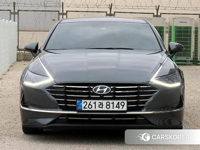 Hyundai Sonata (DN8) 2021 Серебристо-серый из Кореи
