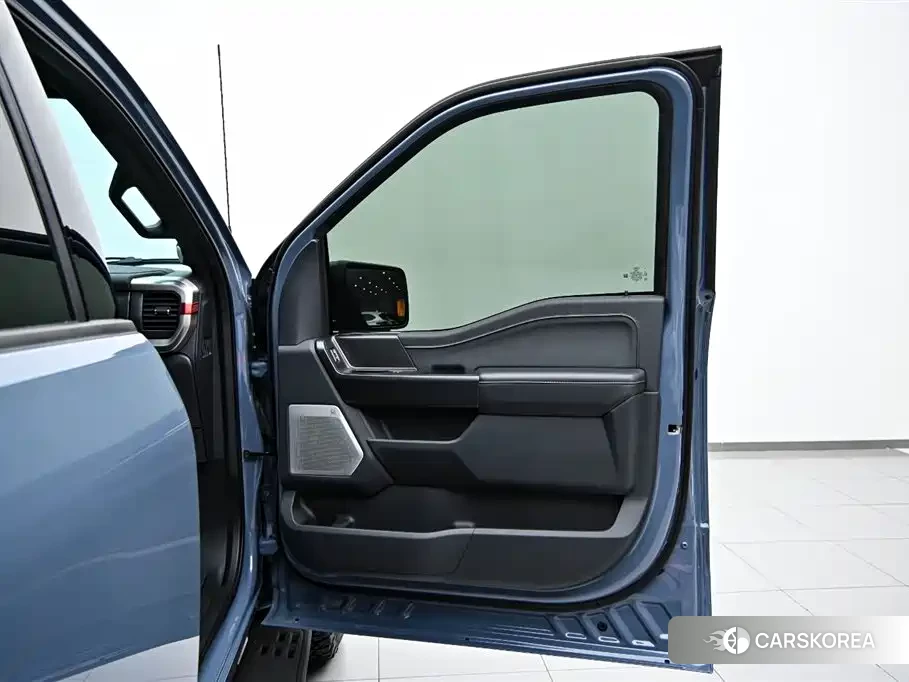 Ford F-150 2025 Синий из Китая