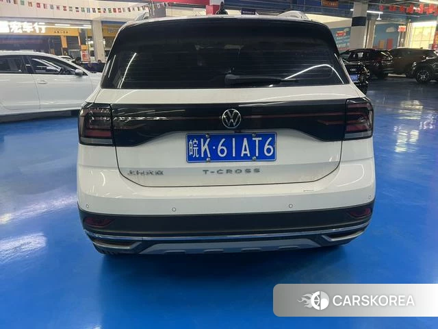 Volkswagen T-Cross 2021 Белый из Китая
