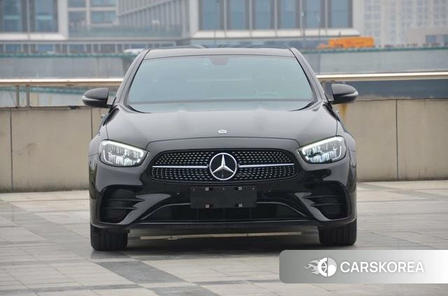 Mercedes-Benz E-Class 2021 Черный из Китая