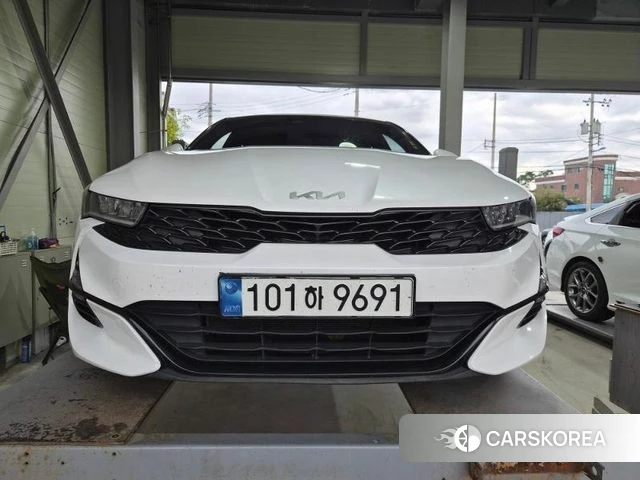 Kia K5 3rd generation 2022 Белый из Кореи