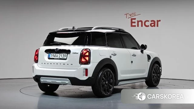 Mini Cooper Countryman 2024 Белый из Кореи, фото 2