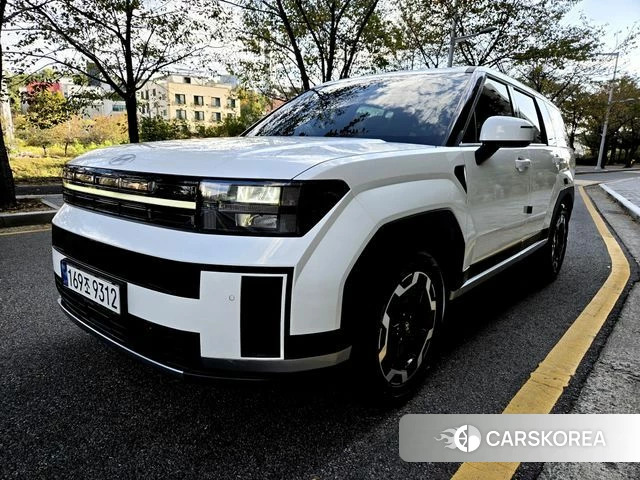 Hyundai Santa Fe (MX5) 2025 Белый из Кореи