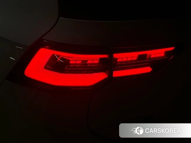 Volkswagen Golf 2021 Белый из Китая